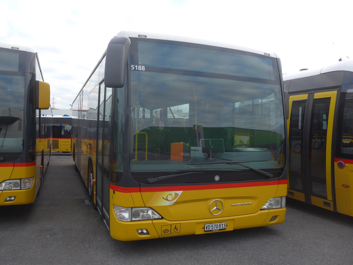 (222'053) - CarPostal Ouest - VD 570'813 - Mercedes (ex SAPJV, L'Isle Nr. 68) am 18. Oktober 2020 in Kerzers, Interbus