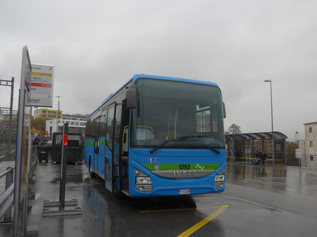 (222'552) - Aus Italien: ASF Como - Nr. 1292/FY-925 AM - Iveco am 23. Oktober 2020 beim Bahnhof Lugano