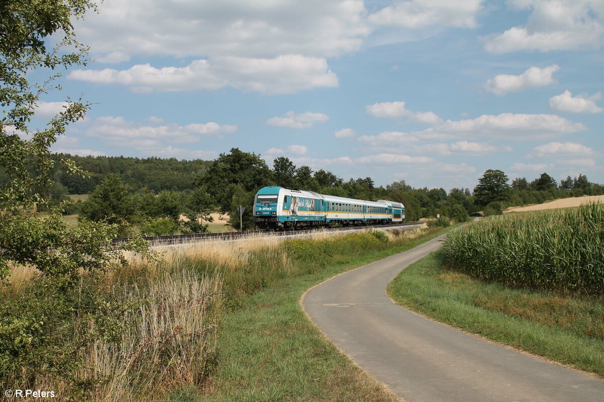 223 072 mit dem RE2 ALX 79859 München - Hof bei Lengenfeld. 24.07.22