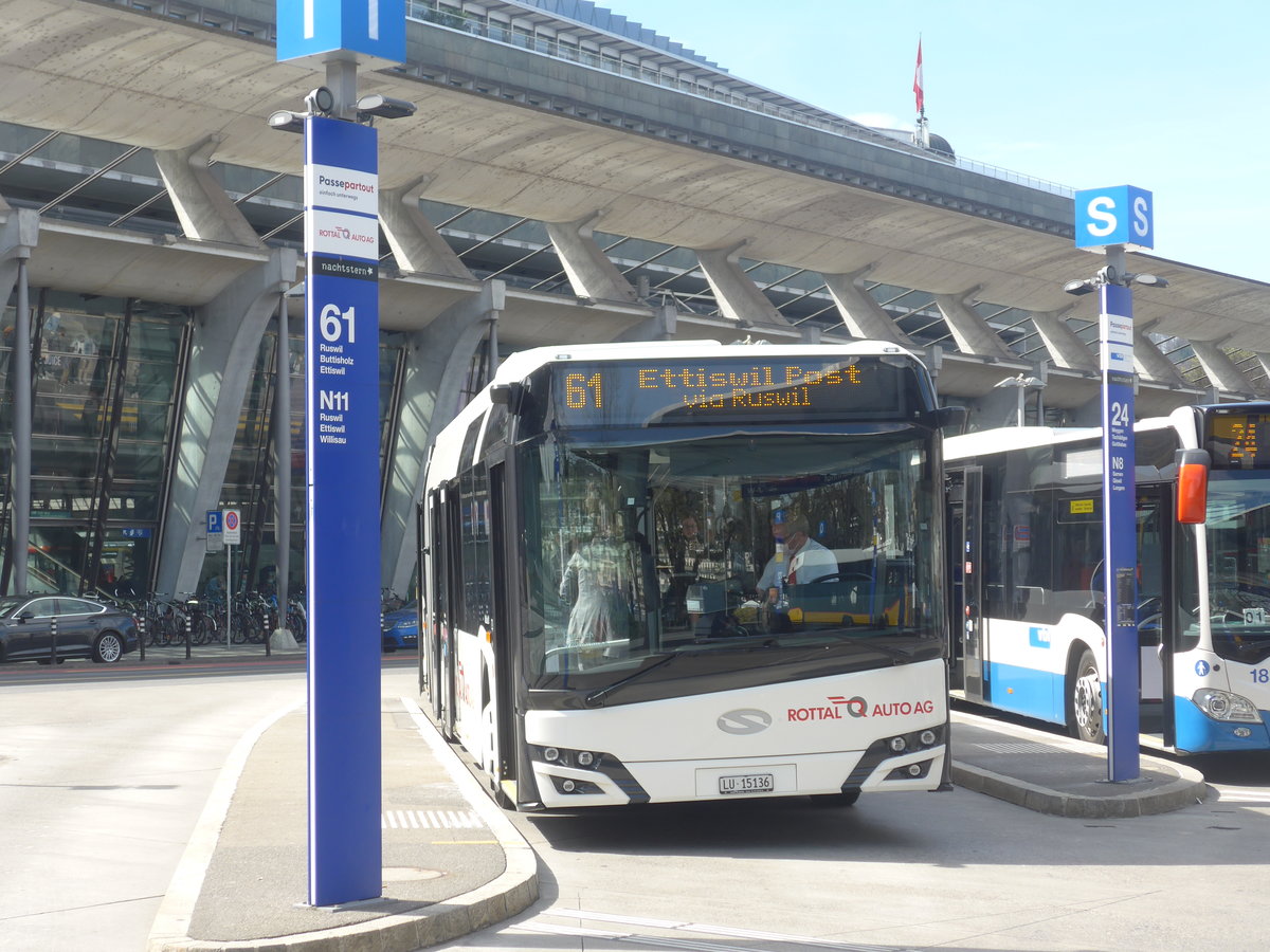 (224'896) - ARAG Ruswil - Nr. 53/LU 15'136 - Solaris am 11. April 2021 beim Bahnhof Luzern