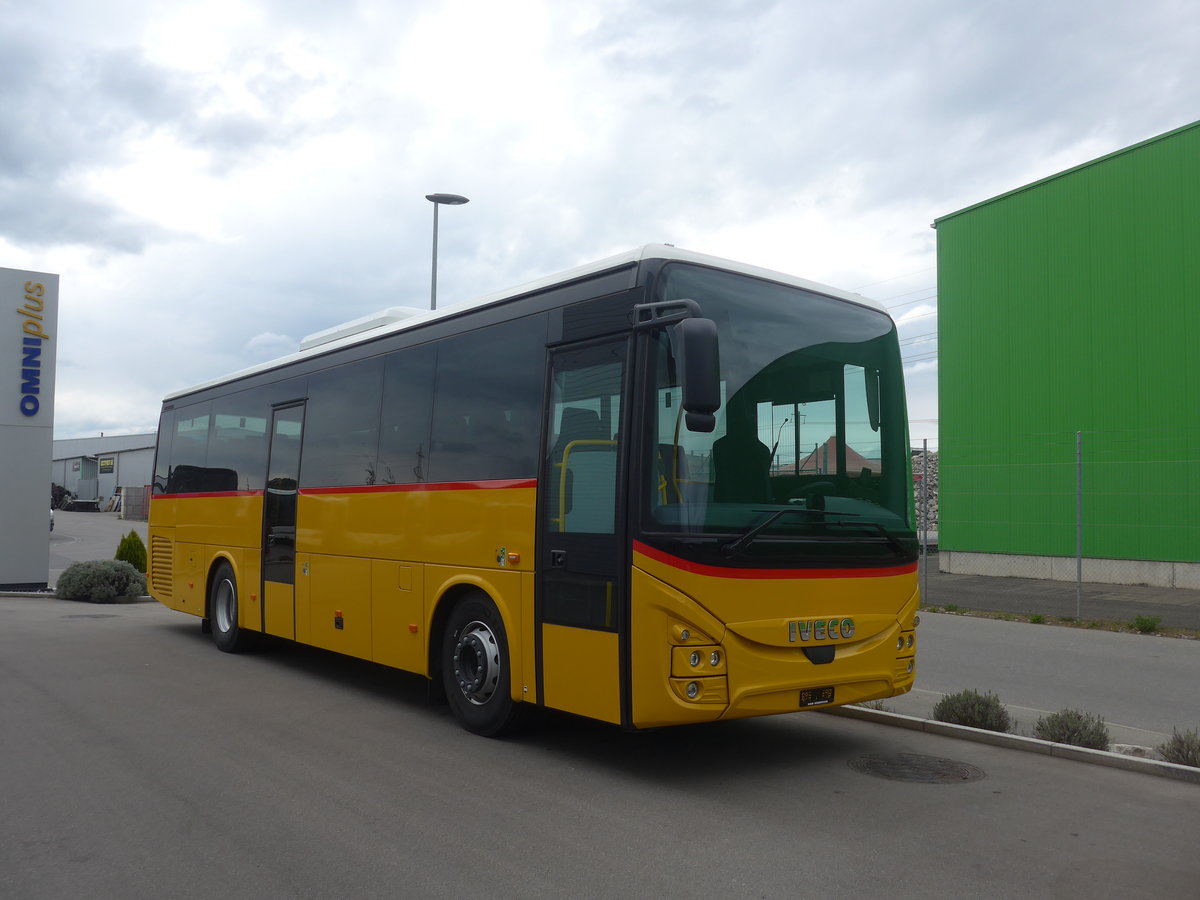 (224'953) - PostAuto - Iveco am 11. April 2021 in Kerzers, Interbus