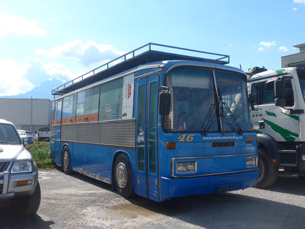 (226'564) - ??? - Nr. 46 - Mercedes am 17. Juli 2021 in Sion, Tamoil-Tankstelle