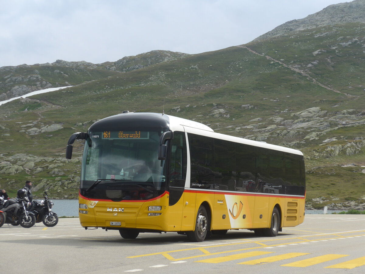 (226'746) - PostAuto Zentralschweiz - Nr. 20/OW 10'070 - MAN (ex Dillier, Sarnen Nr. 20) am 24. Juli 2021 in Grimsel, Passhhe