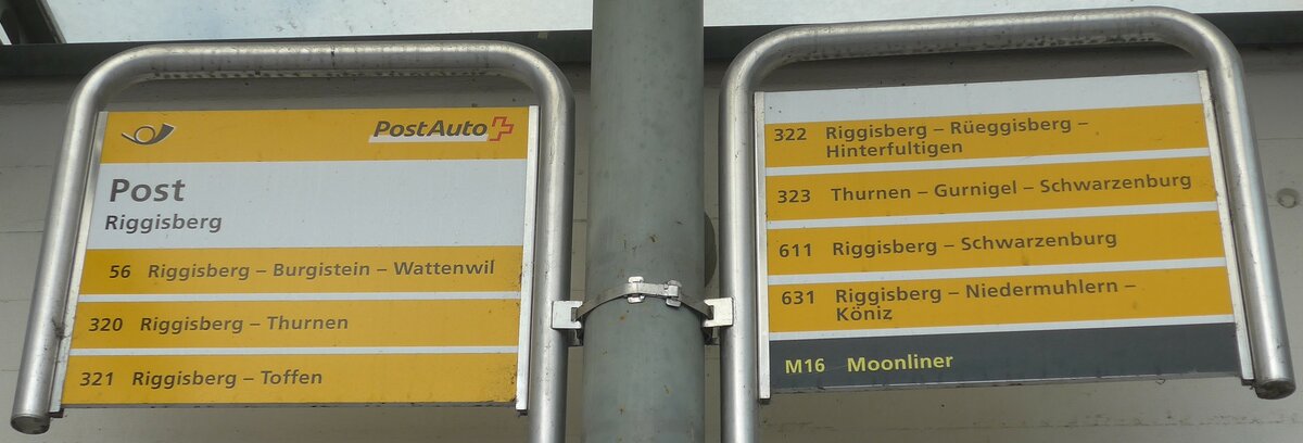 (227'014) - PostAuto-Haltestellenschilder - Riggisberg, Post - am 7. August 2021