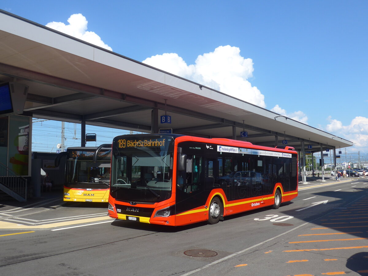 (227'799) - AHW Horgen - Nr. 752/SZ 128'931 - MAN am 4. September 2021 beim Bahnhof Pfffikon