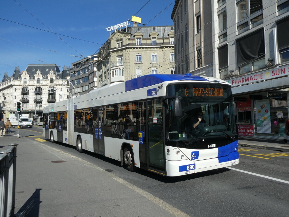 (228'816) - TL Lausanne - Nr. 880 - Hess/Hess Gelenktrolleybus am 11. Oktober 2021 in Lausanne, Bel-Air