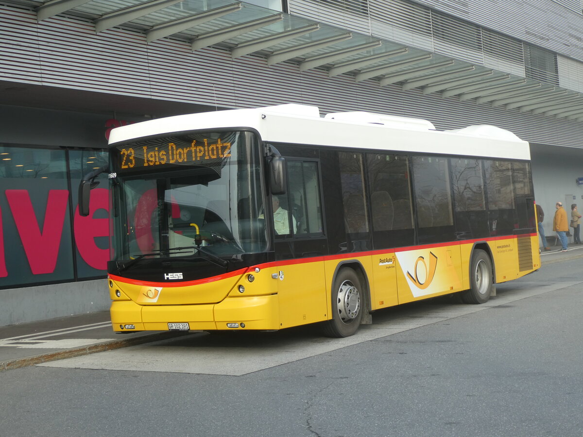 (230'513) - Gessinger, Bad Ragaz - GR 102'391 - Scania/Hess am 12. November 2021 beim Bahnhof Landquart