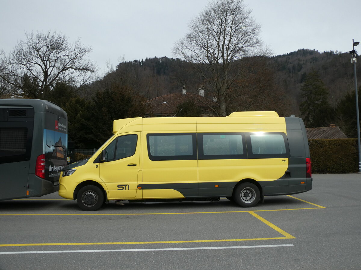 (232'950) - STI Thun - Nr. 5/BE 816'005 - Mercedes am 14. Februar 2022 bei der Schifflndte Thun