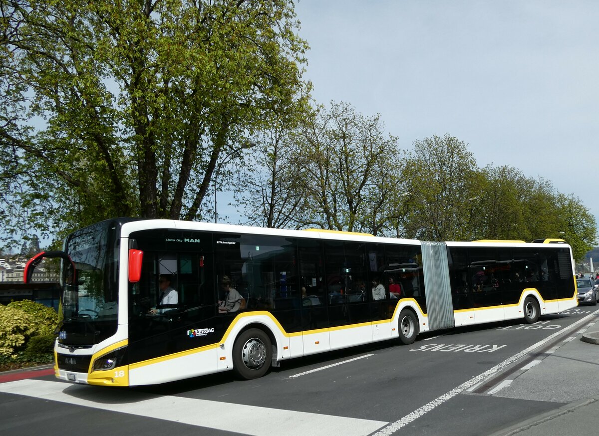 (234'460) - AAGR Rothenburg - Nr. 18/LU 250'623 - MAN am 11. April 2022 beim Bahnhof Luzern