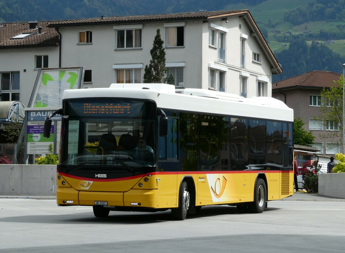 (235'483) - AAGU Altdorf - Nr. 73/UR 9327 - Scania/Hess am 8. Mai 2022 beim Bahnhof Altdorf