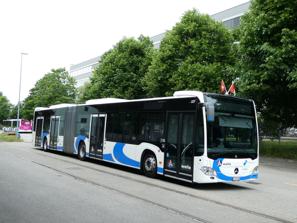 (236'120) - BOGG Wangen b.O. - Nr. 227/SO 194'985 - Mercedes am 22. Mai 2022 in Olten, Industriewerk