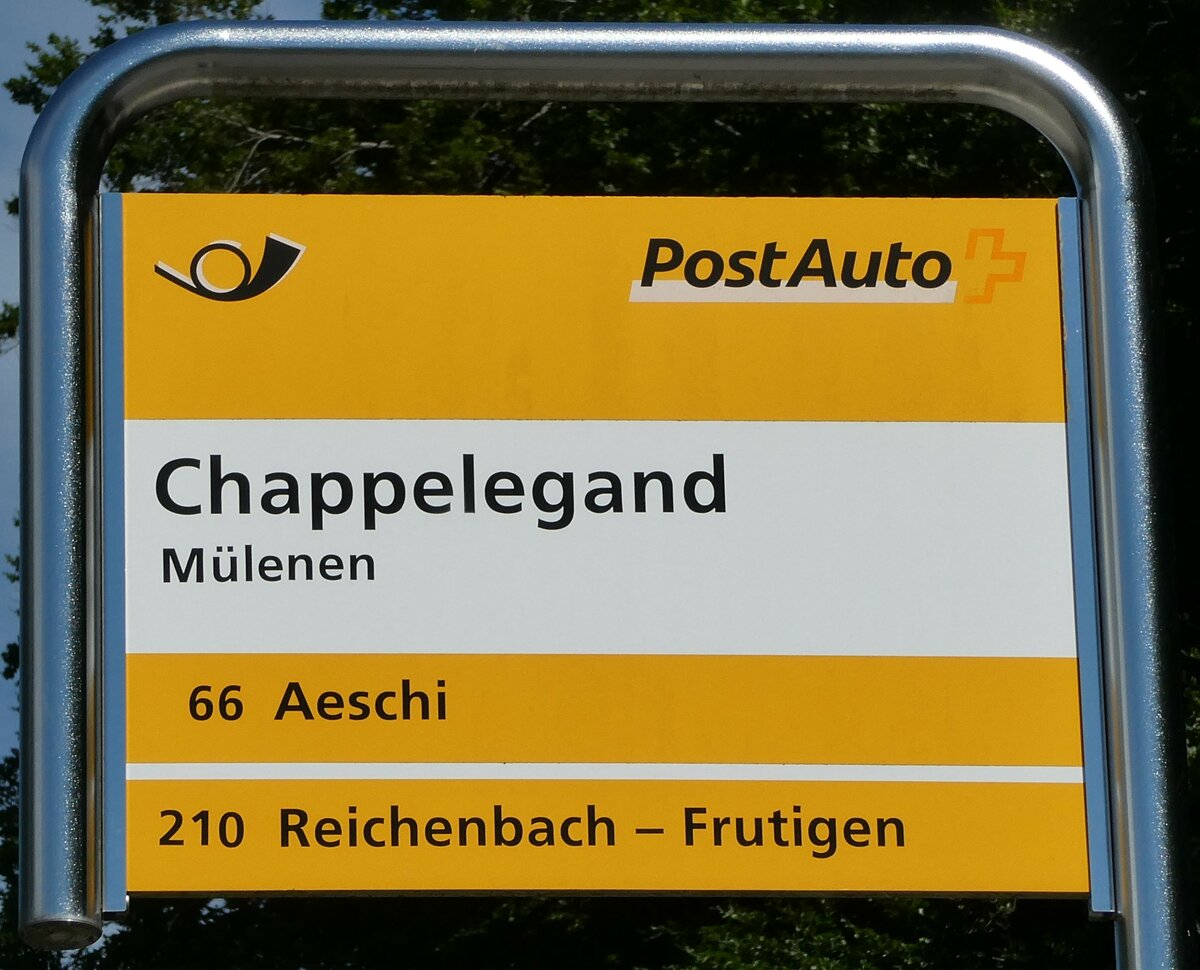 (237'563) - PostAuto-Haltestellenschild - Mlenen, Chappelegand - am 26. Juni 2022
