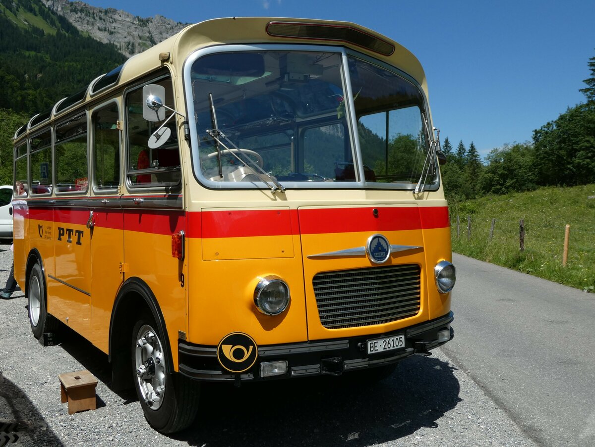 (237'625) - Schmid, Thrishaus - Nr. 9/BE 26'205 - Saurer/R&J (ex Geiger, Adelboden Nr. 9) am 26. Juni 2022 in Kiental, Tschingelsee