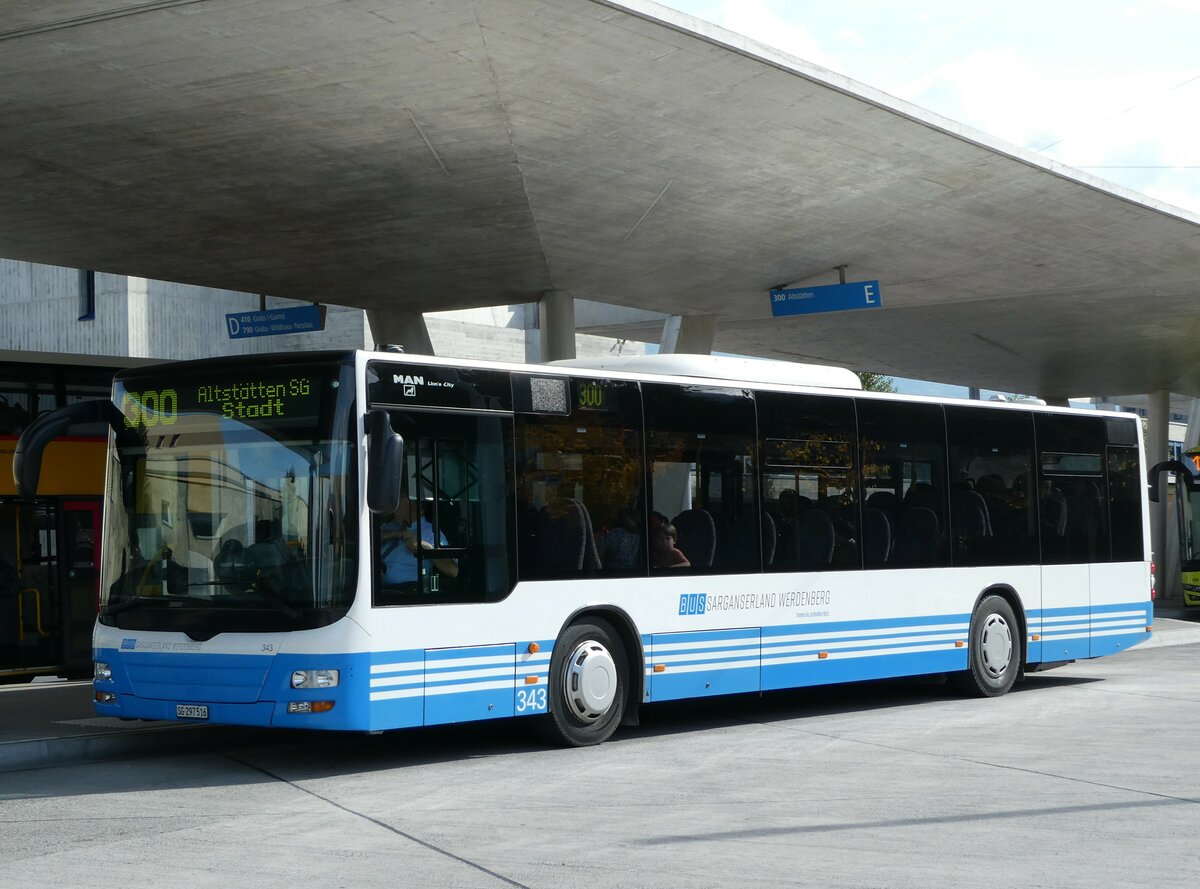 (240'979) - BSW Sargans - Nr. 343/SG 297'516 - MAN am 11. Oktober 2022 beim Bahnhof Buchs