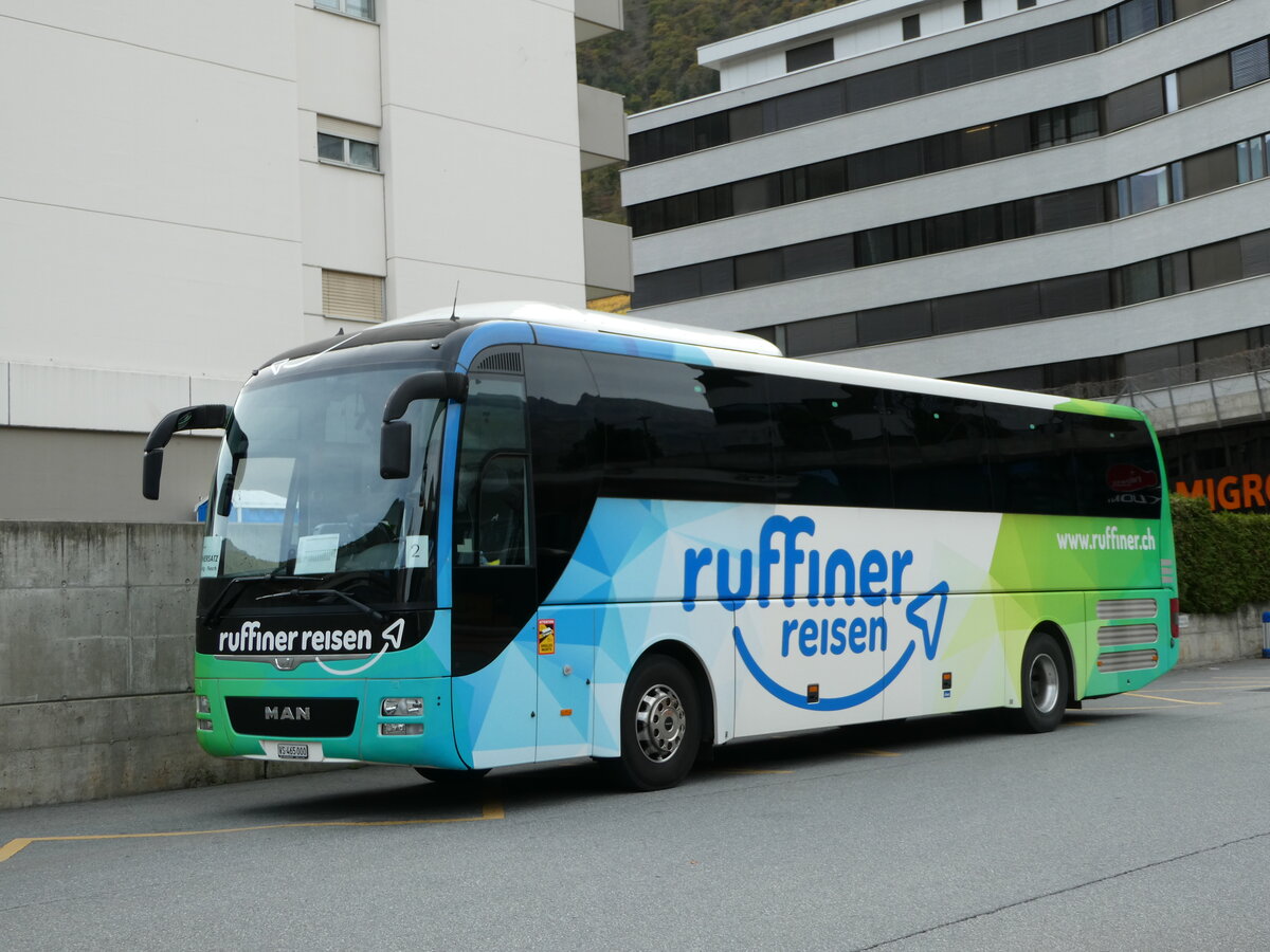 (242'014) - Ruffiner, Turtmann - VS 465'000 - MAN am 30. Oktober 2022 beim Bahnhof Visp