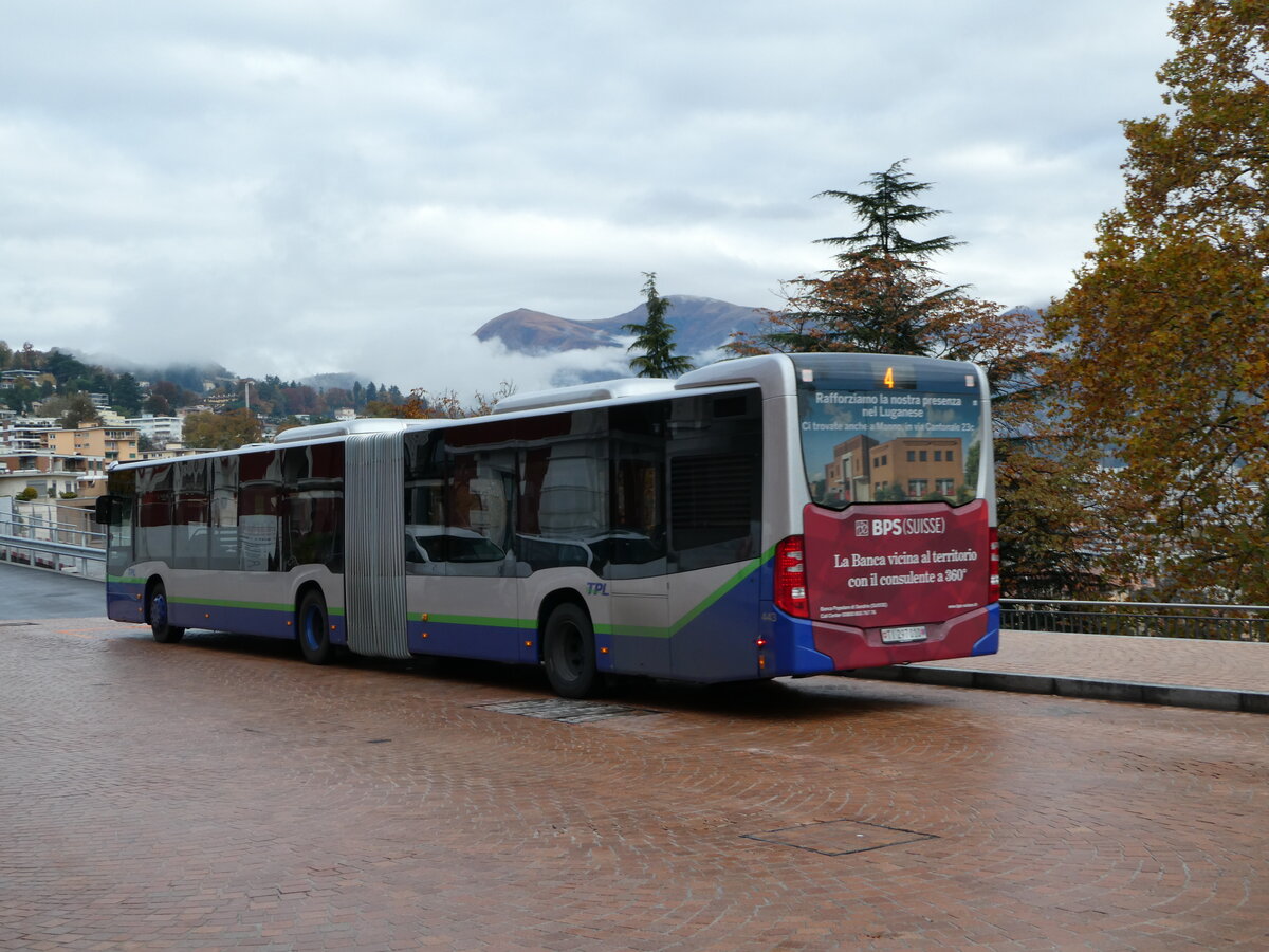 (242'775) - TPL Lugano - Nr. 443/TI 297'010 - Mercedes am 16. November 2022 beim Bahnhof Lugano