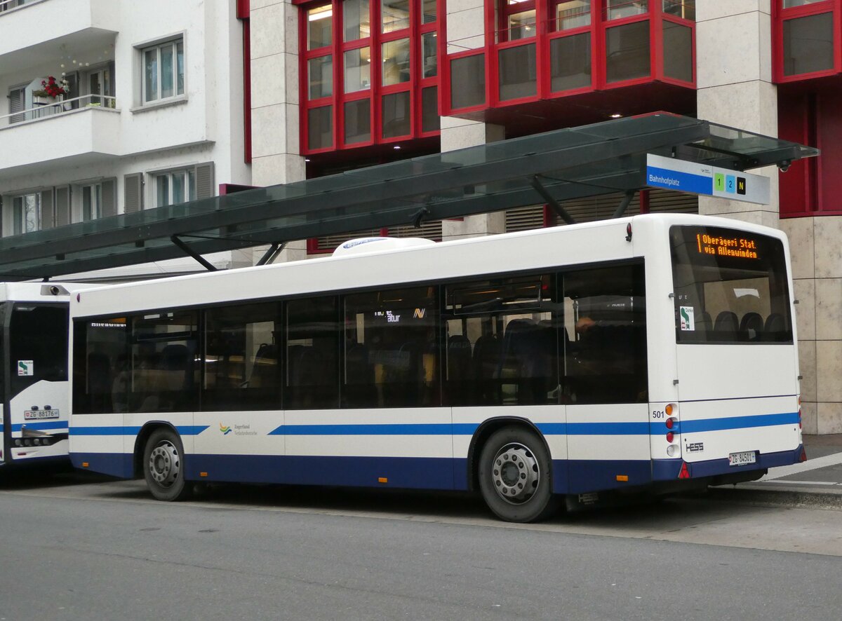 (243'527) - ZVB Zug - Nr. 501/ZG 84'501 - Lanz+Marti/Hess Personenanhnger am 7. Dezember 2022 beim Bahnhof Zug