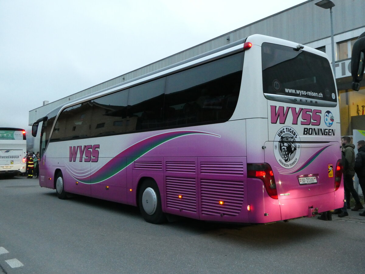 (244'497) - Wyss, Boningen - Nr. 55/SO 21'100 - Setra am 7. Januar 2023 beim Bahnhof Frutigen