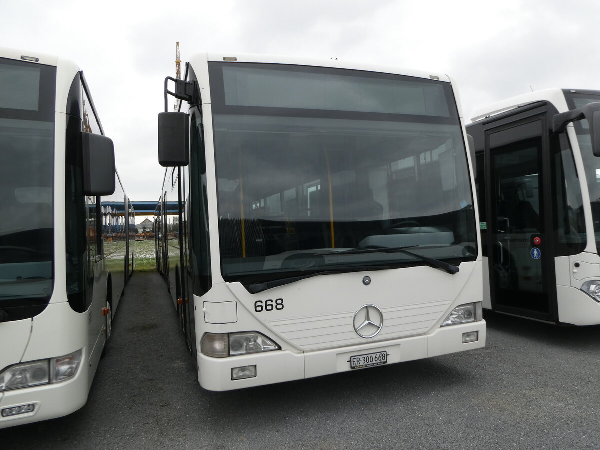 (245'510) - Intertours, Domdidier - Nr. 668/FR 300'668 - Mercedes (ex Nr. 203; ex VZO Grningen Nr. 53) am 28. Januar 2023 in Domdidier, Garage