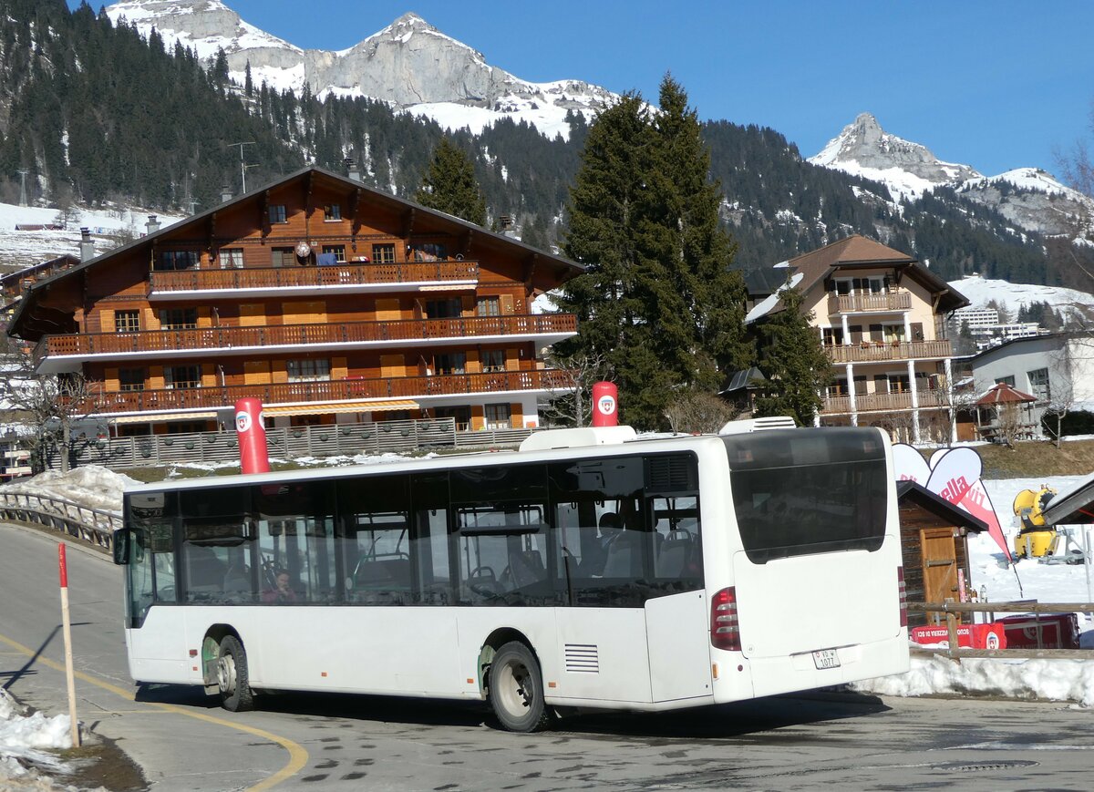 (246'032) - Interbus, Yverdon - VD 1077 - Mercedes (ex MBC Morges Nr. 72) am 11. Februar 2023 in Leyin, Centre sportif 