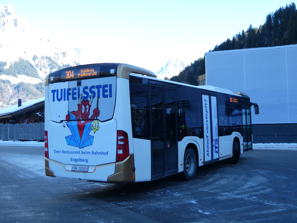 (246'117) - EAB Engelberg - Nr. 4/OW 10'265 - Mercedes am 14. Februar 2023 in Engelberg, Talstation Titlis