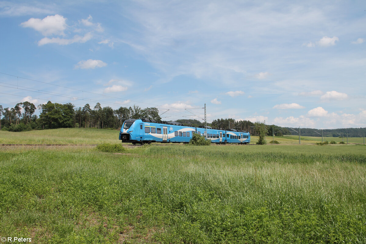 2463 032 als RE80 57161 Würzburg - Treuchtlingen bei Oberdachstetten. 08.06.24