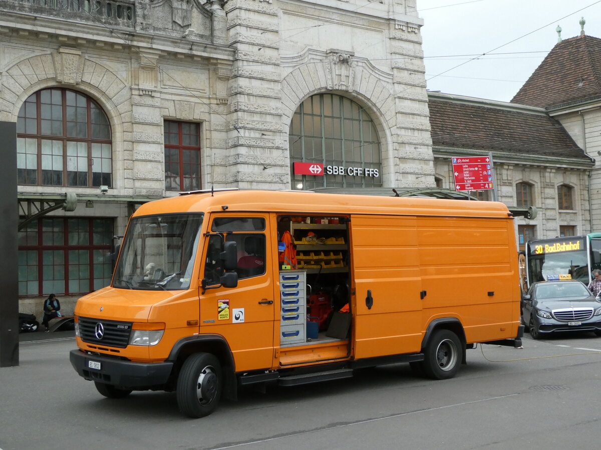 (247'845) - BVB Basel - Nr. 2840/BS 5812 - Mercedes am 30. Mrz 2023 beim Bahnhof Basel