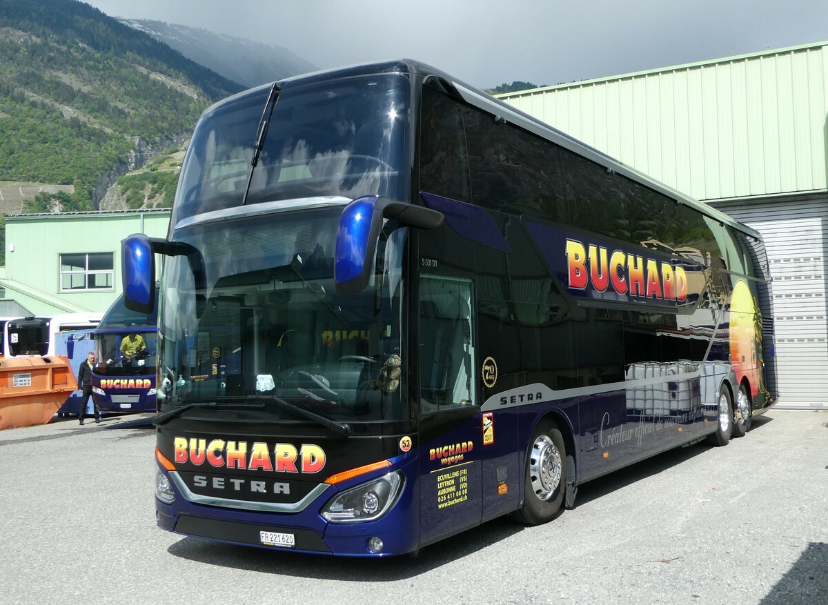 (249'958) - Buchard, Leytron - Nr. 53/FR 221'620 - Setra am 13. Mai 2023 in Leytron, Garage