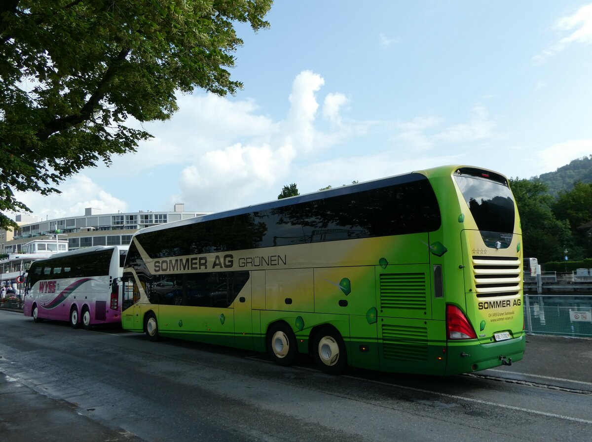 (251'902) - Sommer, Grnen - BE 71'702 - Neoplan am 23. Juni 2023 bei der Schifflndte Thun