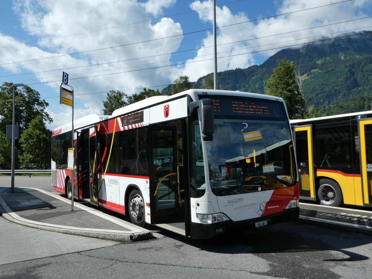 (252'322) - Niederer, Filzbach - Nr. 13/GL 64/PID 5575 - Mercedes am 4. Juli 2023 beim Bahnhof Ziegelbrcke