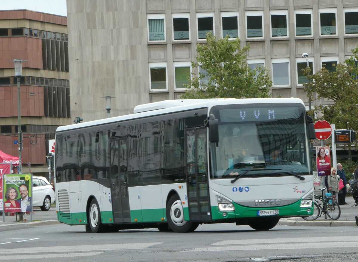 (254'347) - Schraud, Arnstein - MSP-EY 930 - Iveco am 29. August 2023 beim Bahnhof Wrzburg
