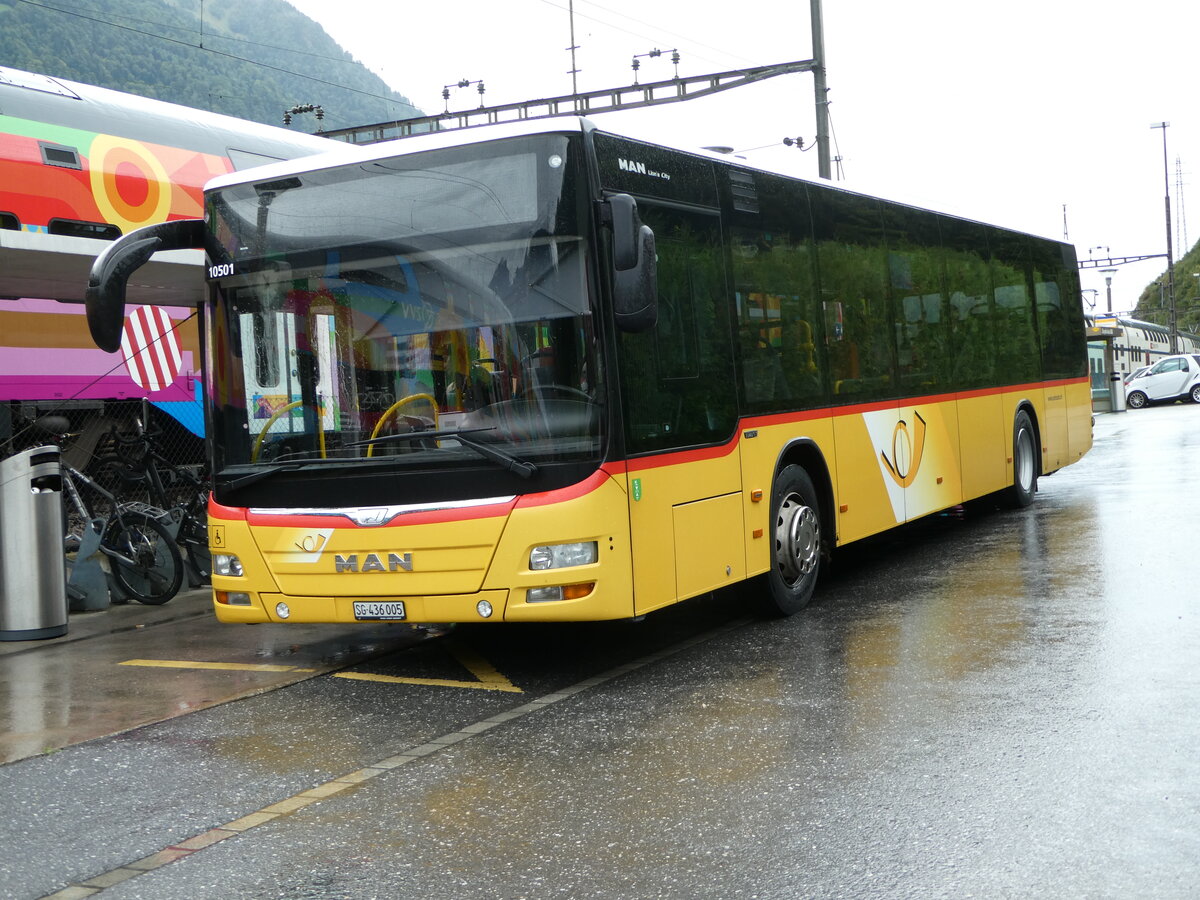 (255'410) - PostAuto Ostschweiz - SG 436'005/PID 10'501 - MAN am 18. September 2023 beim Bahnhof Ziegelbrcke