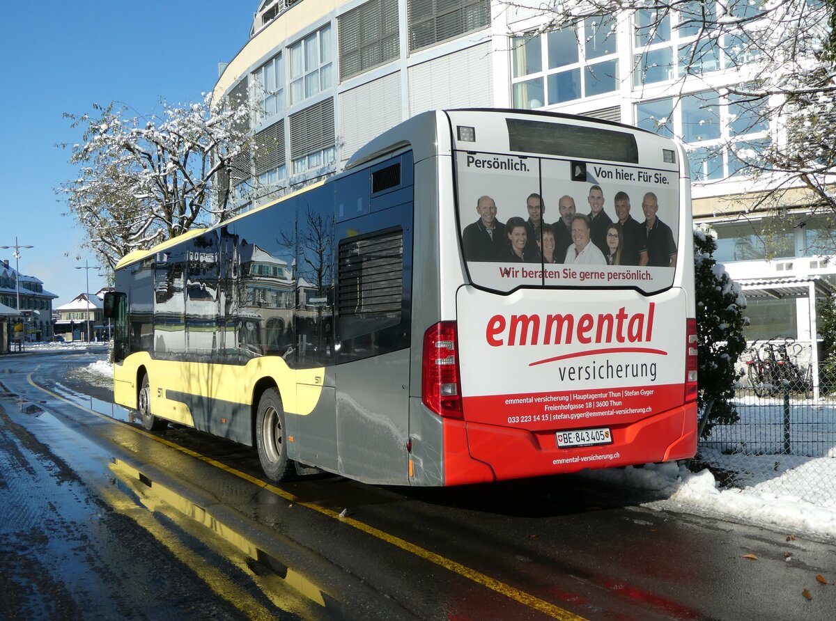 (257'385) - STI Thun - Nr. 405/BE 843'405 - Mercedes am 3. Dezember 2023 bei der Schifflndte Thun