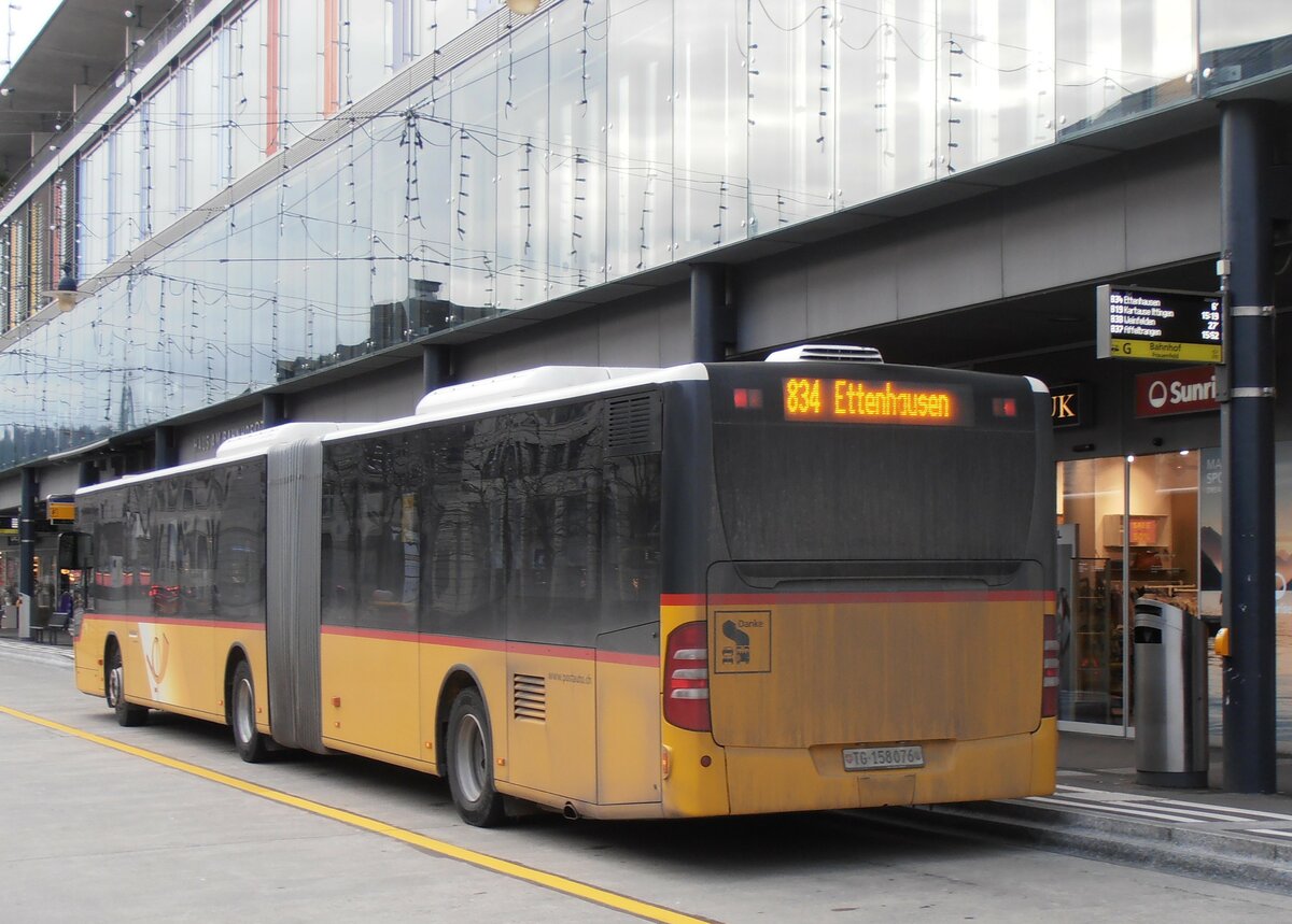 (257'639) - PostAuto Ostschweiz - TG 158'076/PID 5504 - Mercedes (ex PostAuto Nordschweiz) am 15. Dezember 2023 beim Bahnhof Frauenfeld