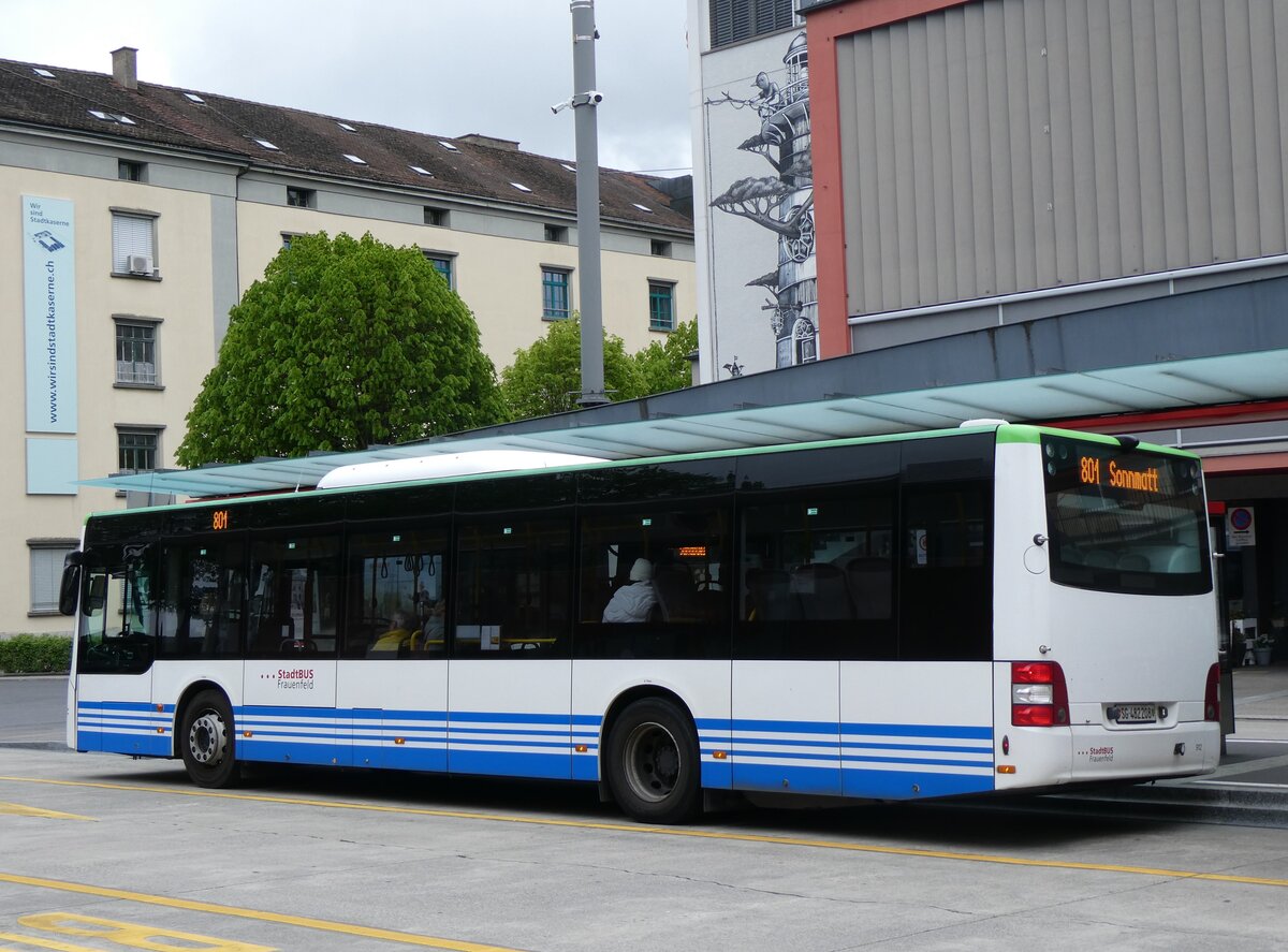 (261'119) - StadtBUS, Frauenfeld - Nr. 912/SG 482'208 - MAN (ex RTB Altsttten Nr. 912; ex PostBus/A BD 15'356) am 9. April 2024 beim Bahnhof Frauenfeld