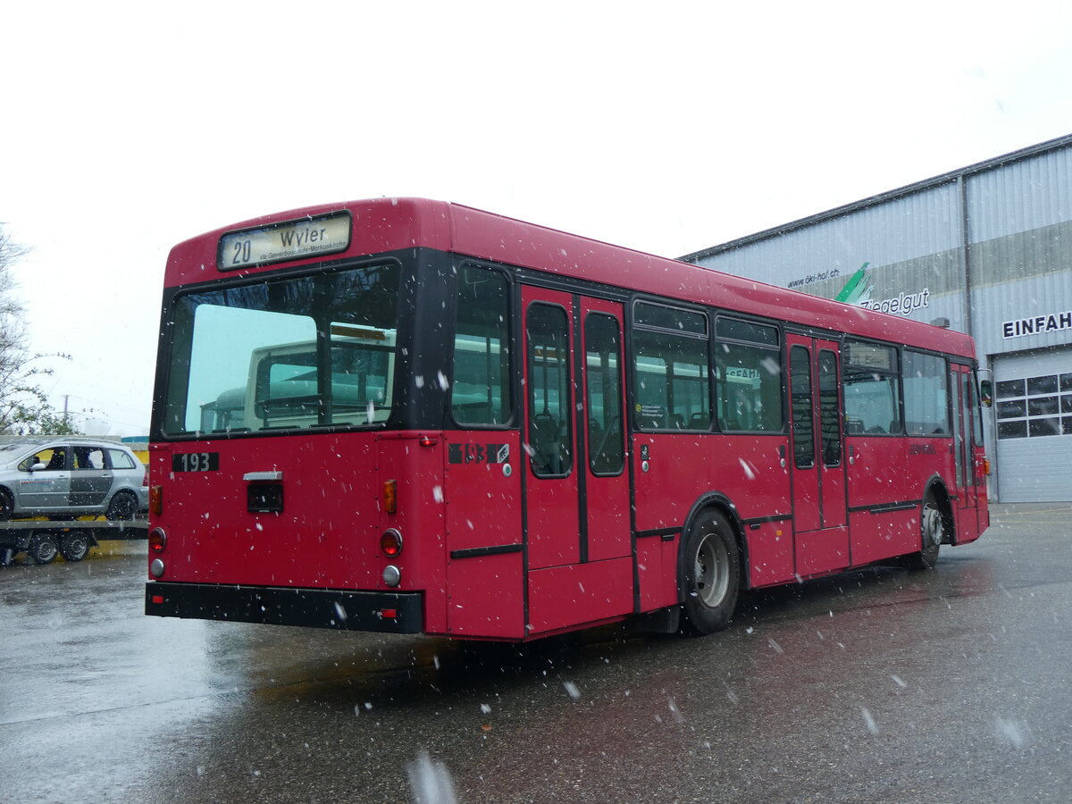 (261'613) - Bernmobil, Bern (SOB) - Nr. 193 - Volvo/Gangloff am 21. April 2024 in Burgdorf, kihof Ziegelgut