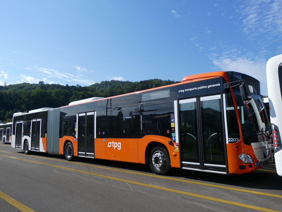 (265'033) - Aus Frankreich: Gem'Bus, St-Julien-en-Genevois - Nr. 2203 - am 27. Juli 2024 in Winterthur, Daimler Buses