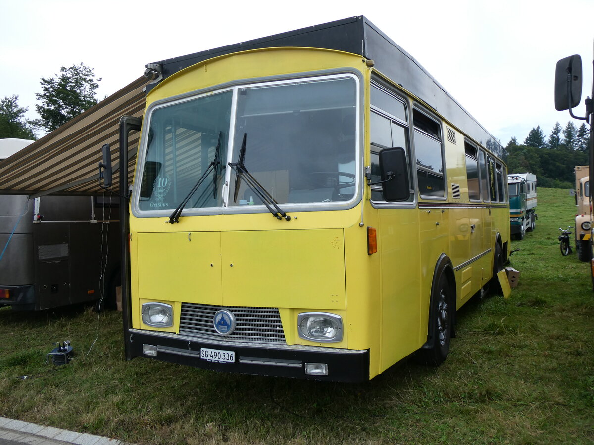 (265'791) - Grison, Ernetschwil - SG 490'336 - Saurer/Tscher (ex Vogt, Serneus Nr. 11; ex P 24'600) am 17. August 2024 in Neuhausen, Langriet