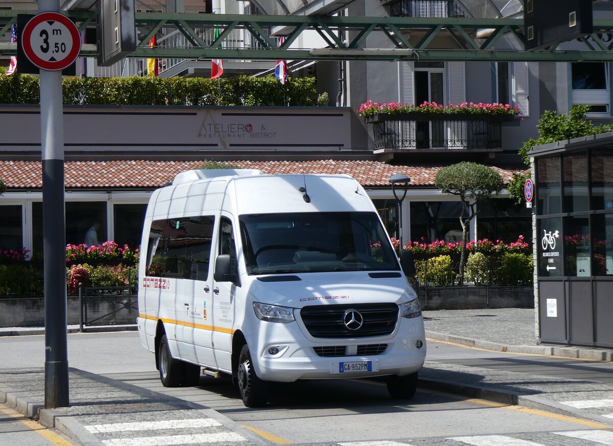 (266'060) - Comazzi, Bergomanero - Nr. 462/GA-952 PM - Mercedes am 20. August 2024 beim Bahnhof Domodossola