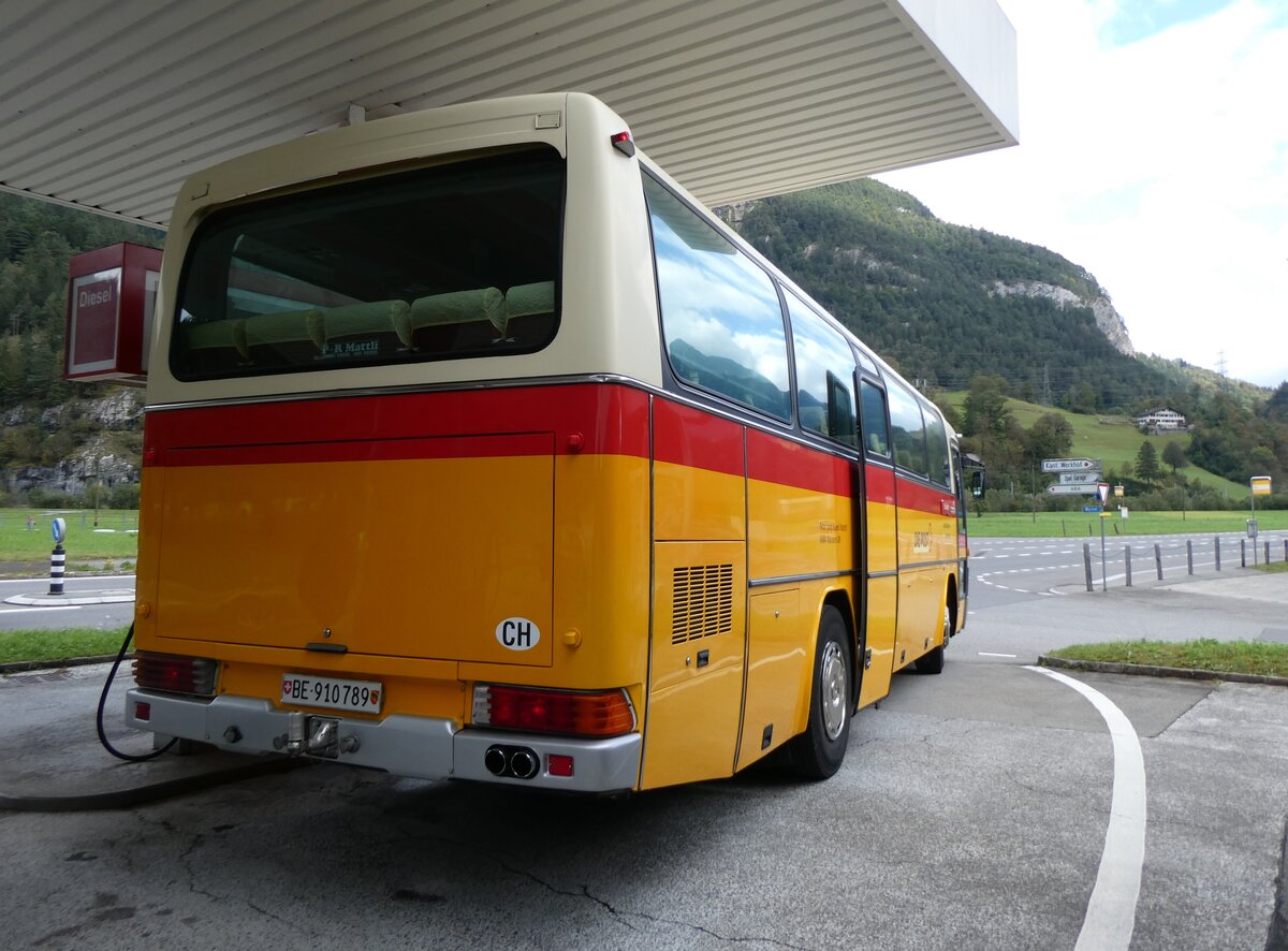 (266'899) - Buzzi, Bern - BE 910'789 - Mercedes (ex Mattli, Wassen PID 2295) am 10. September 2024 in Innertkirchen, Tankstelle Feuz