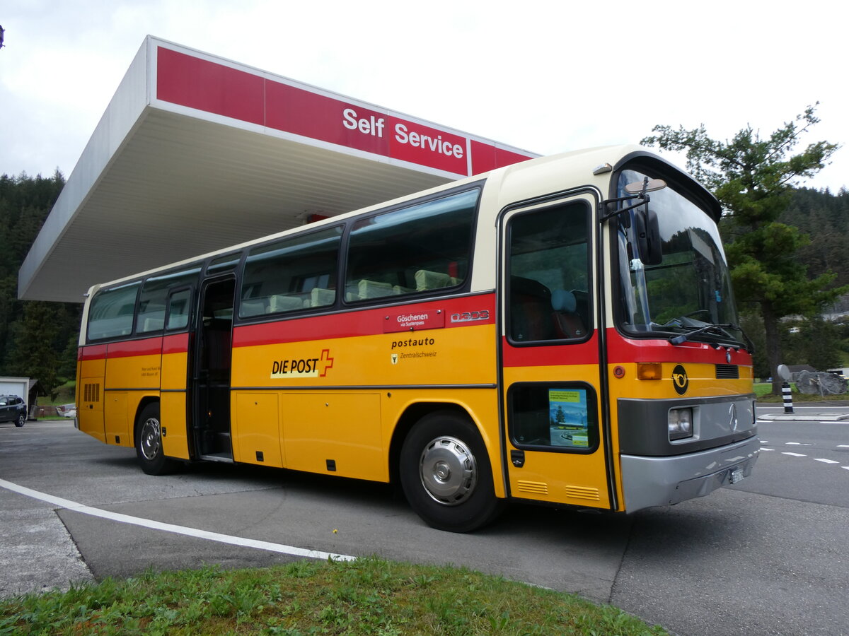 (266'904) - Buzzi, Bern - BE 910'789 - Mercedes (ex Mattli, Wassen PID 2295) am 10. September 2024 in Innertkirchen, Tankstelle Feuz