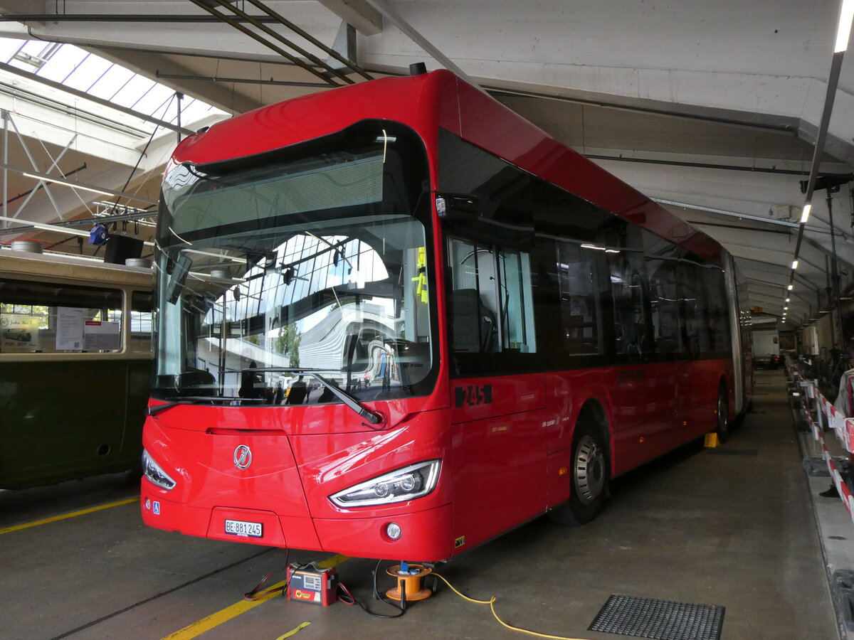 (266'966) - Bernmobil, Bern - Nr. 245/BE 881'245 - eIrizar am 14. September 2024 in Bern, Garage Europaplatz