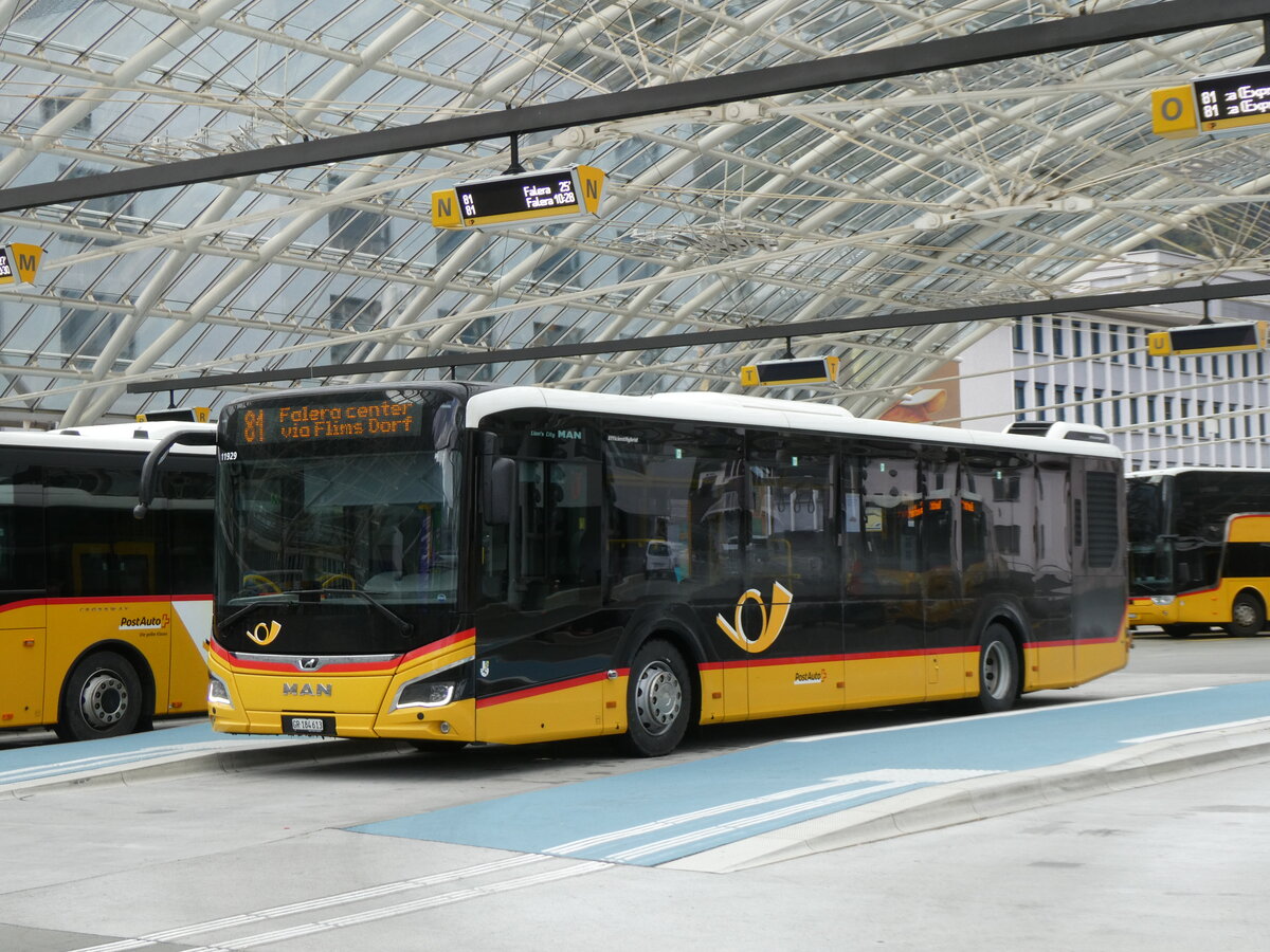 (267'850) - PostAuto Graubnden - GR 184'613/PID 11'929 - MANn am 8. Oktober 2024 in Chur, Postautostation