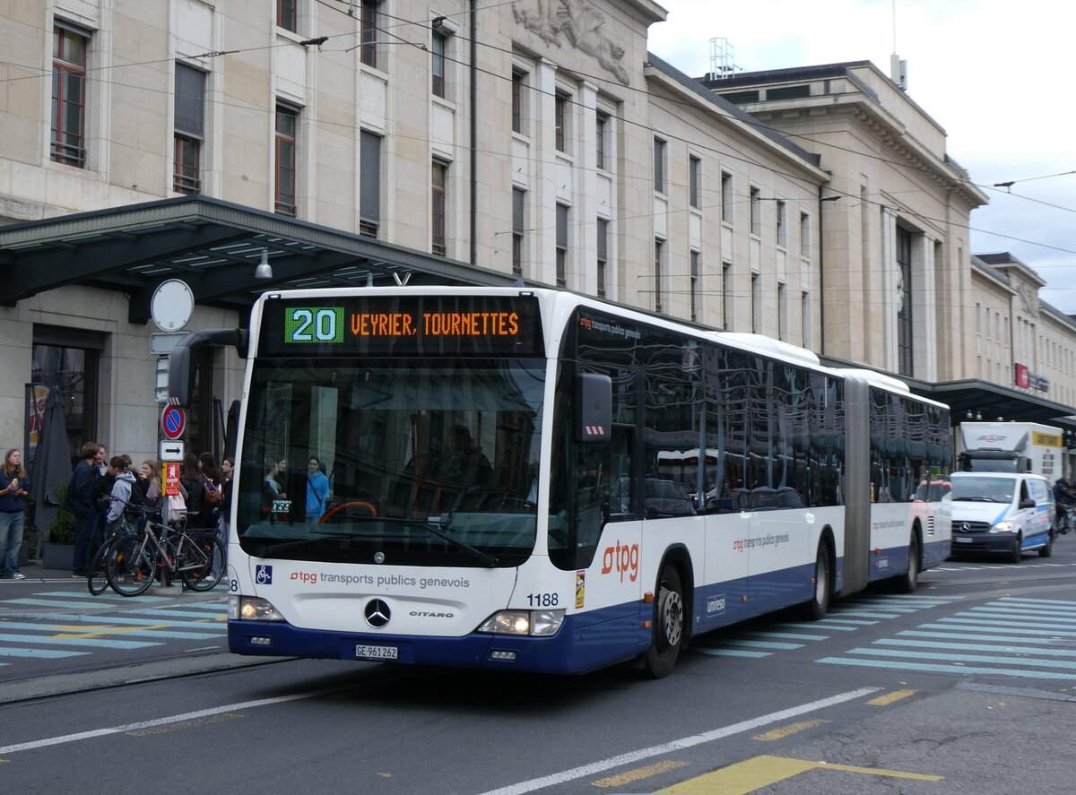 (267'927) - TPG Genve - Nr. 1188/GE 961'262 - Mercedes am 10. Oktober 2024 beim Bahnhof Genve