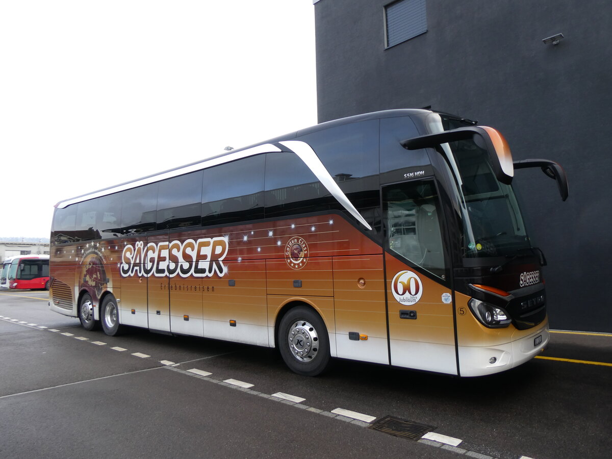 (270'607) - Sgesser, Wintersingen - Nr. 5/BL 20'451 - Setra am 4. Januar 2025 in Winterthur, Daimler Buses