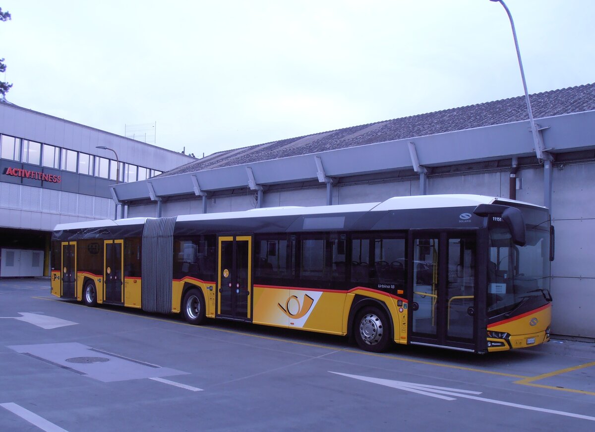 (277'661) - PostAuto Bern - Nr. 11'151/BE 818'686/PID 11'151 - Solaris (ex Nr. 686) am 6. Juli 2025 in Bern, Postautostation