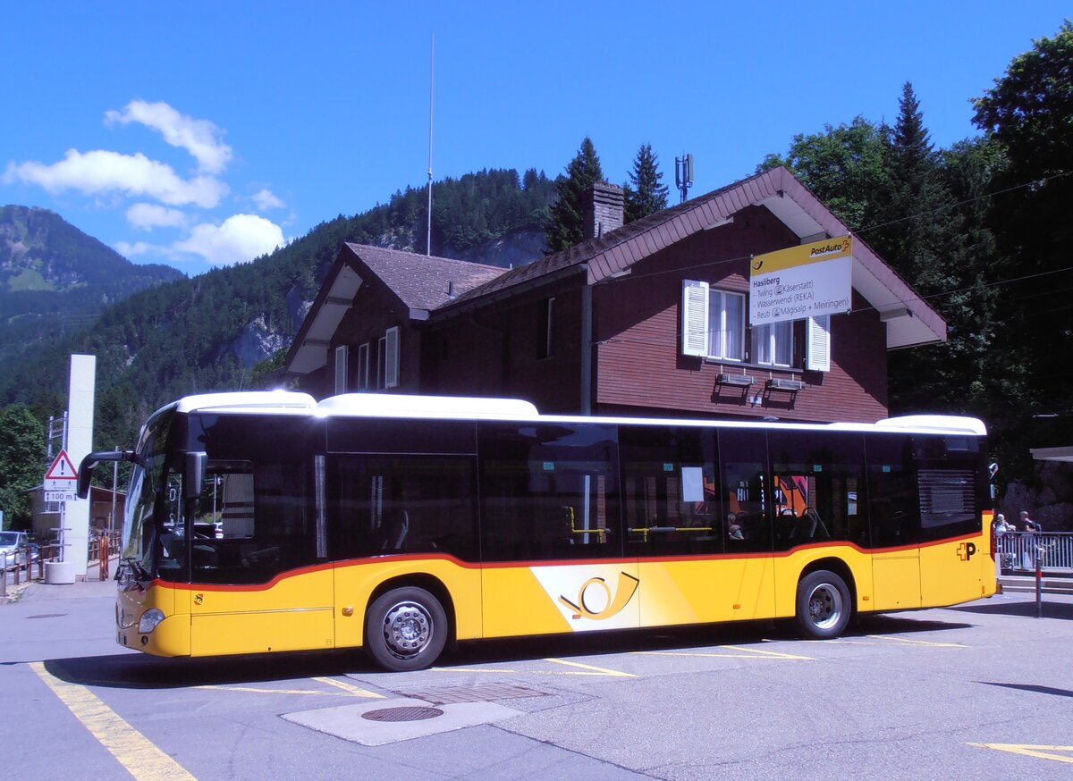(277'952) - Flck, Brienz - Nr. 1/BE 482'299/PID 11'682 - Mercedes (ex PostAuto Bern BE 403'166; ex PostAuto Bern BE 653'384) am 18. Juli 2025 auf dem Brnigpass