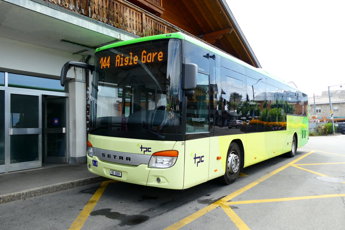 (279'153) - TPC Aigle - Nr. 26/VD 1009 - Setra (ex Volnbusz, H-Budapest) am 17. August 2025 beim Bahnhof Villars-sur-Ollon