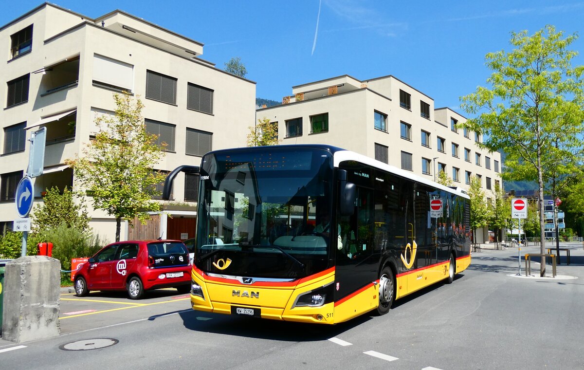 (279'213) - PostAuto Zentralschweiz - Nr. 511/NW 25'296/PID 11'904 - MAN am 19. August 2025 beim Bahnhof Stans 