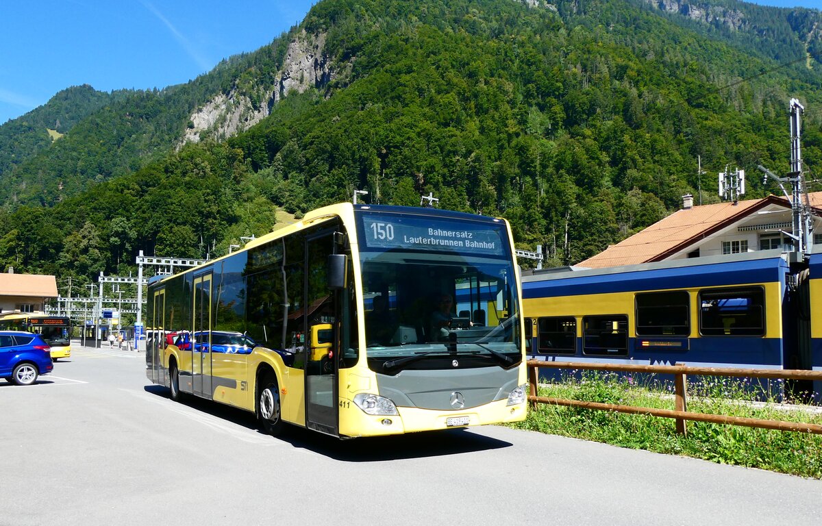 (279'355) - STI Thun - Nr. 411/BE 419'411 - Mercedes am 25. August 2025 beim Bahnhof Zweiltschinen